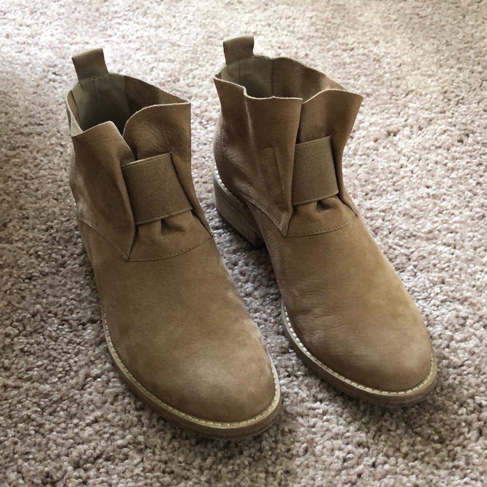 Eileen Fisher ankle boots